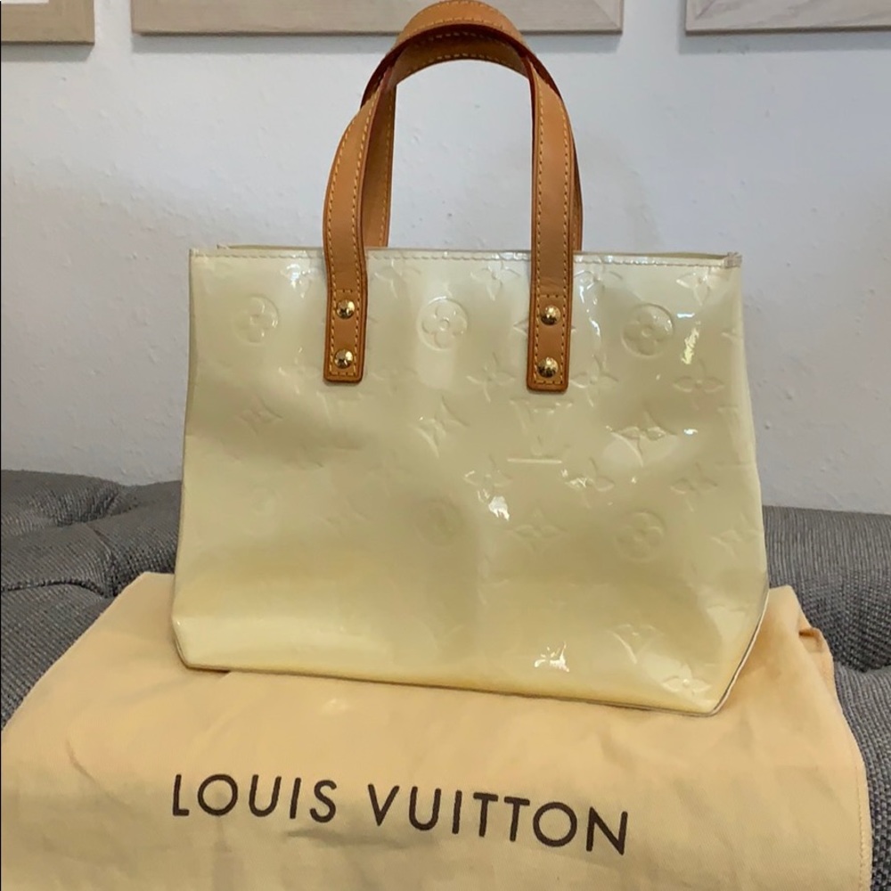 Louis Vuitton Vernis Reade PM